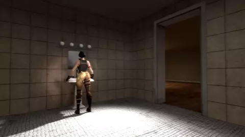 Lynx look's at booty