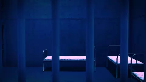 Azur Lane Iron Blood - Strike! [Juicy Elf]