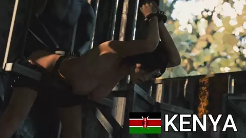 Lara Croft The Conqueror. HMV