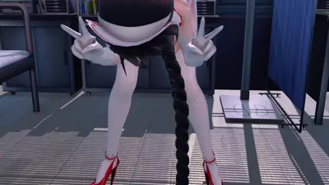 Kangxi nurse outfit and insect (Goutouren)