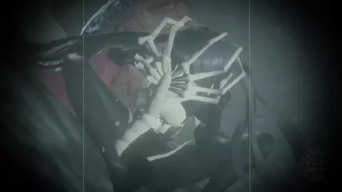 [DysonMMD] Mona suffers a facehugger impact part 2