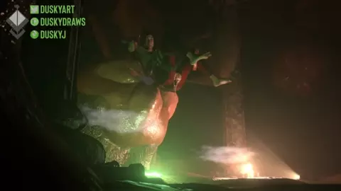 Lara Croft Breeding Pod Capture