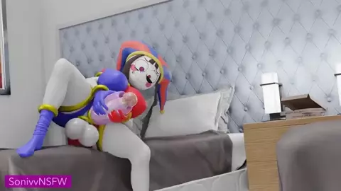 Futa Pomni masturbates