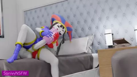 Futa Pomni masturbates