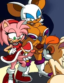 Rouge and Amy masturbating in front of vanilla