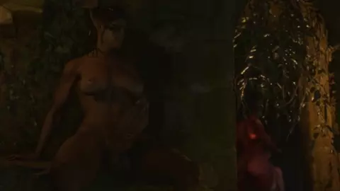 Laezel stalking Karlach and Shadowheart