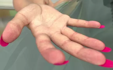 Darkheart Chronicles III - Insignificant - Giantess Shrinking Feet