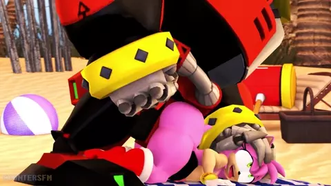 Omega smashing Amy in the beach (sound)