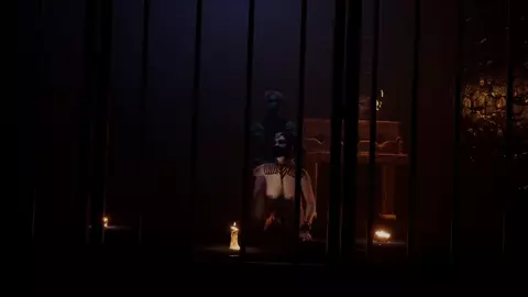 Kitana Goblin Prisoner