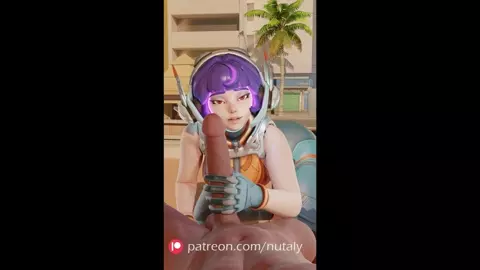 Juno knows how to handle a fat cock