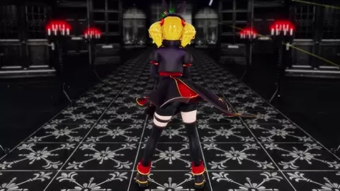 Vampire Ouverzia strips to lure you into her lair