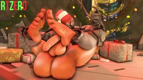Talon Feet Mistletoe