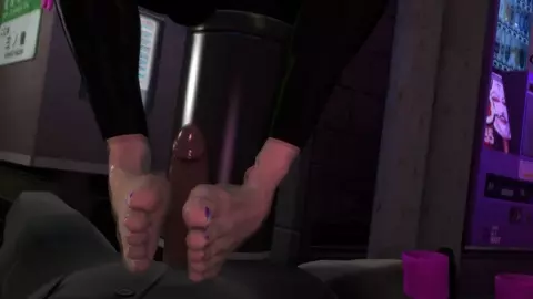 Manon gives a footjob