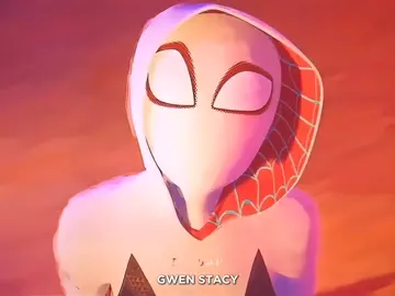 Ashley Graham vs Gwen Stacy