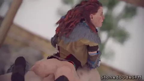 Aloy gets sidetracked during a hunt. [Stoneddude]