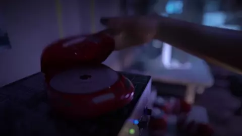 Judy Chrismas Twerk [ParkingBelt]