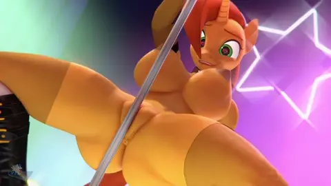 HoovesArt is CINEMA - MLP HMV