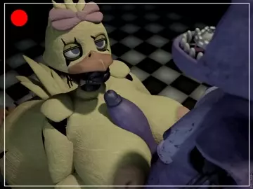 Withered Chica wants Withered Bonnie's dick! (Rckke)