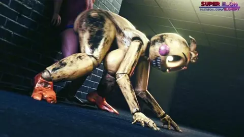 UNCANNY CHICKEN IN THE BACKROOMS (SuperElon) 4K60FPS