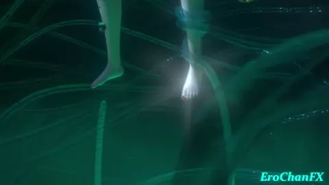 Mavuika underwater tentacles