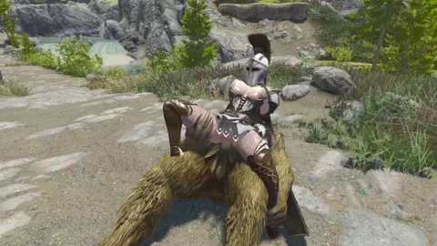 Knightess ganked by Werebear