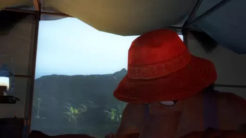 Sania sucking off in a tent