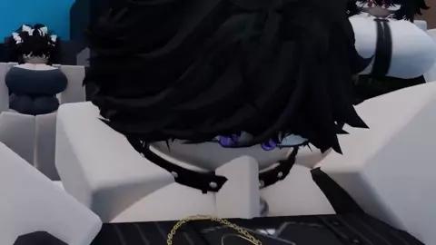 I be wait for it’s >:3