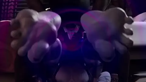 Hypnotic Feet Beats (L-R Pan)