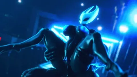 Hornet with big tits fucked standing