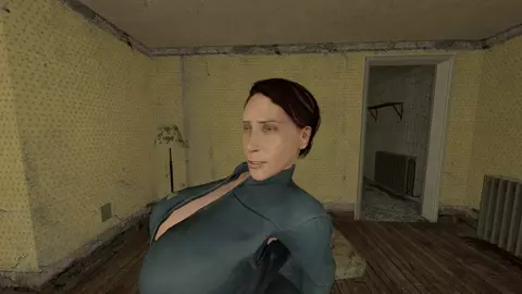 hl2 women showing off