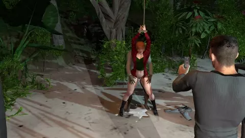 Claire Dearing try to save dinosaur...