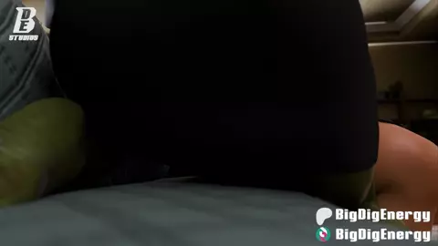 [Final Trailer] She-Hulk knows how to pay condolences.